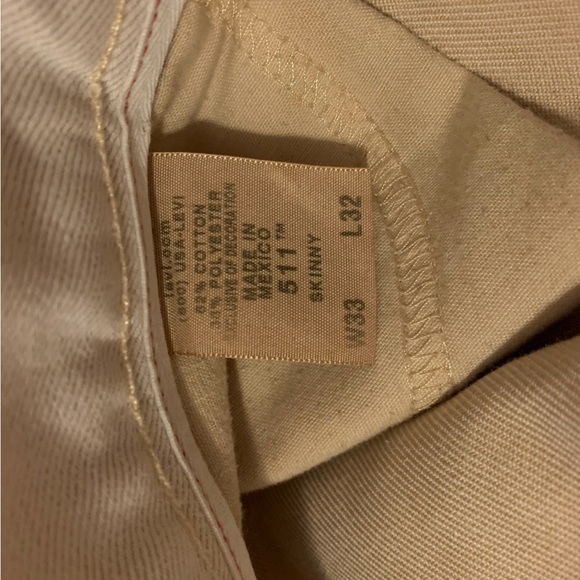 Levi’s Skinny Fit 5’11” Off White Jeans - Picture 3 of 3